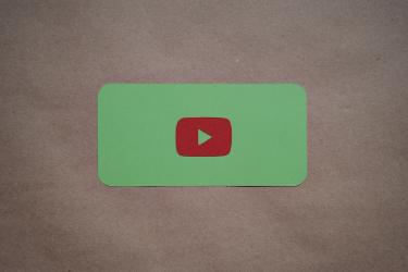 How AI Video Overview Tools Transform Boring PDFs Into Lessons